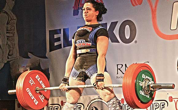 World famous powerlifter Priscilla Ribic pulling a successful deadlift of 530 lbs.